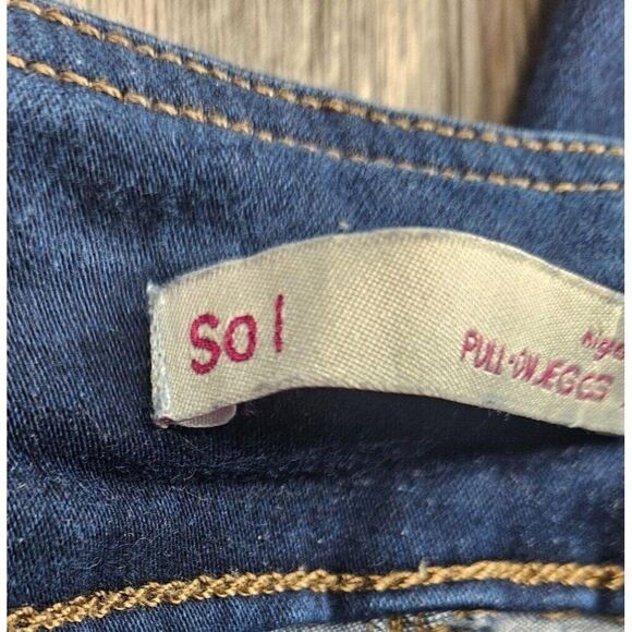 (3/$35) SO Juniors Size XS High Rise Pull On Whiskered Denim Blue Jeans Jeggings - Picture 5 of 12